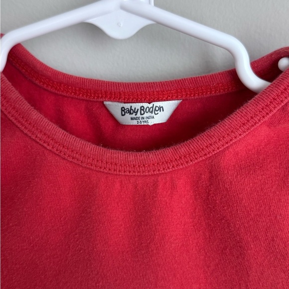 Baby Boden Taxi Red Tee - Picture 2 of 5